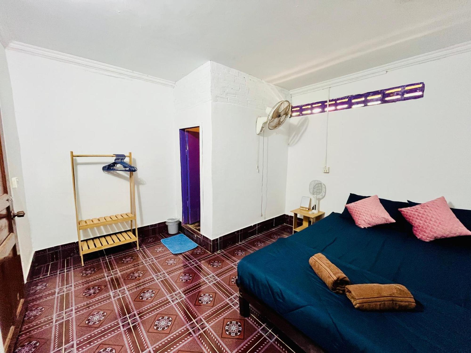 Happiness Guesthouse Koh Rong Sanloem Exterior photo