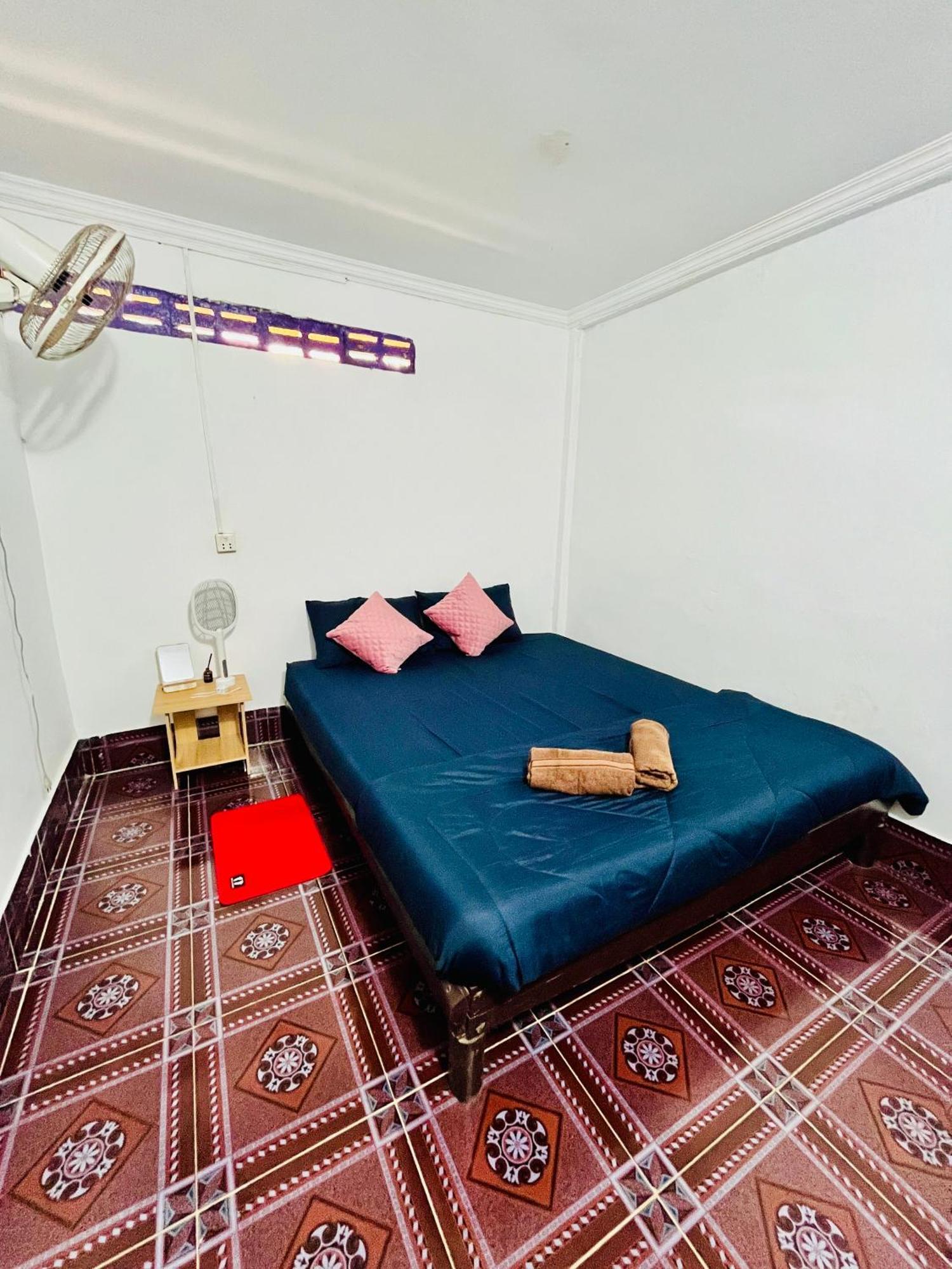 Happiness Guesthouse Koh Rong Sanloem Exterior photo